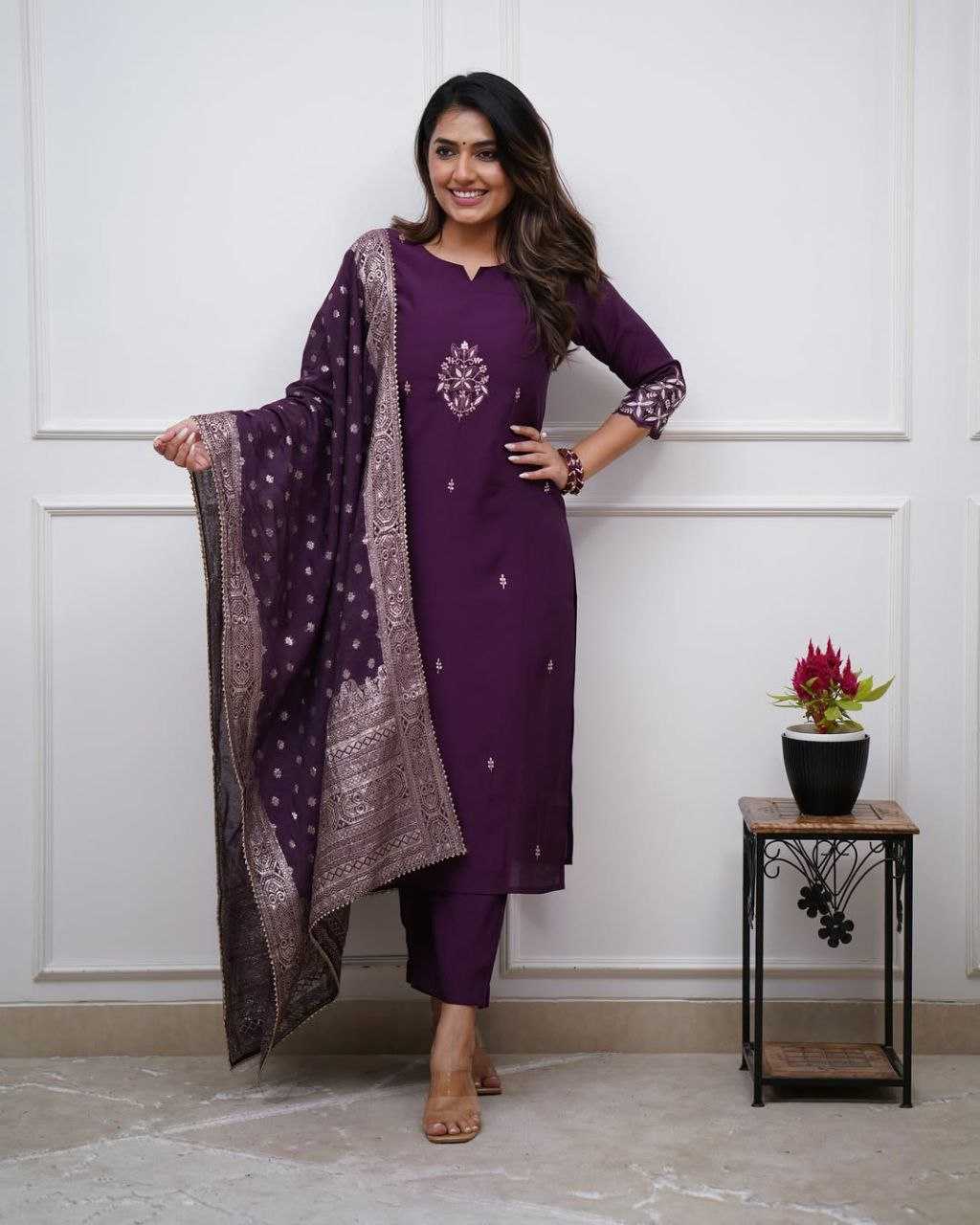 Ynf Viscose Chanderi KESH529 swati Suits & Dresses Wholesale Ladies Suits Ladies Salwar Suits Designer Suits Manufacturer