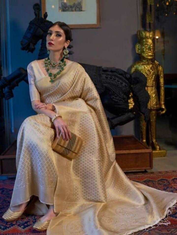 Ynf Banarasi Soft Silk RIN101 PATTI Silk Sarees Festive Collections Wholesale Kerala Kasavu Sarees White Silk Sarees Onam Collections Manufacturer