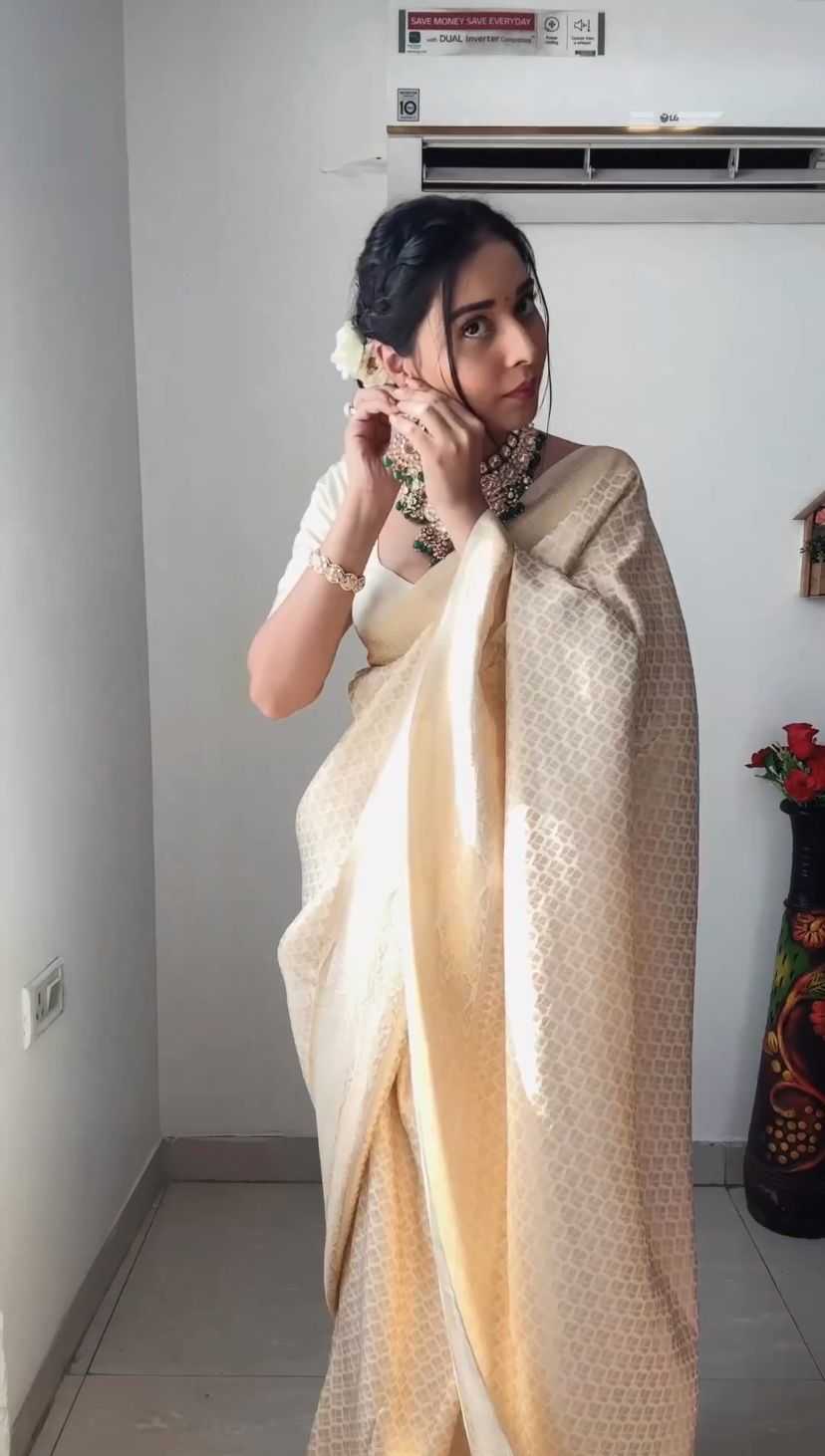 Ynf Banarasi Soft Silk RIN101 PATTI Silk Sarees Festive Collections Wholesale Kerala Kasavu Sarees White Silk Sarees Onam Collections Manufacturer
