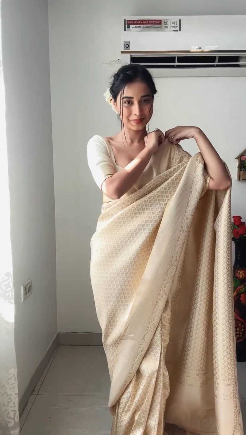 Ynf Banarasi Soft Silk RIN101 PATTI Silk Sarees Festive Collections Wholesale Kerala Kasavu Sarees White Silk Sarees Onam Collections Manufacturer