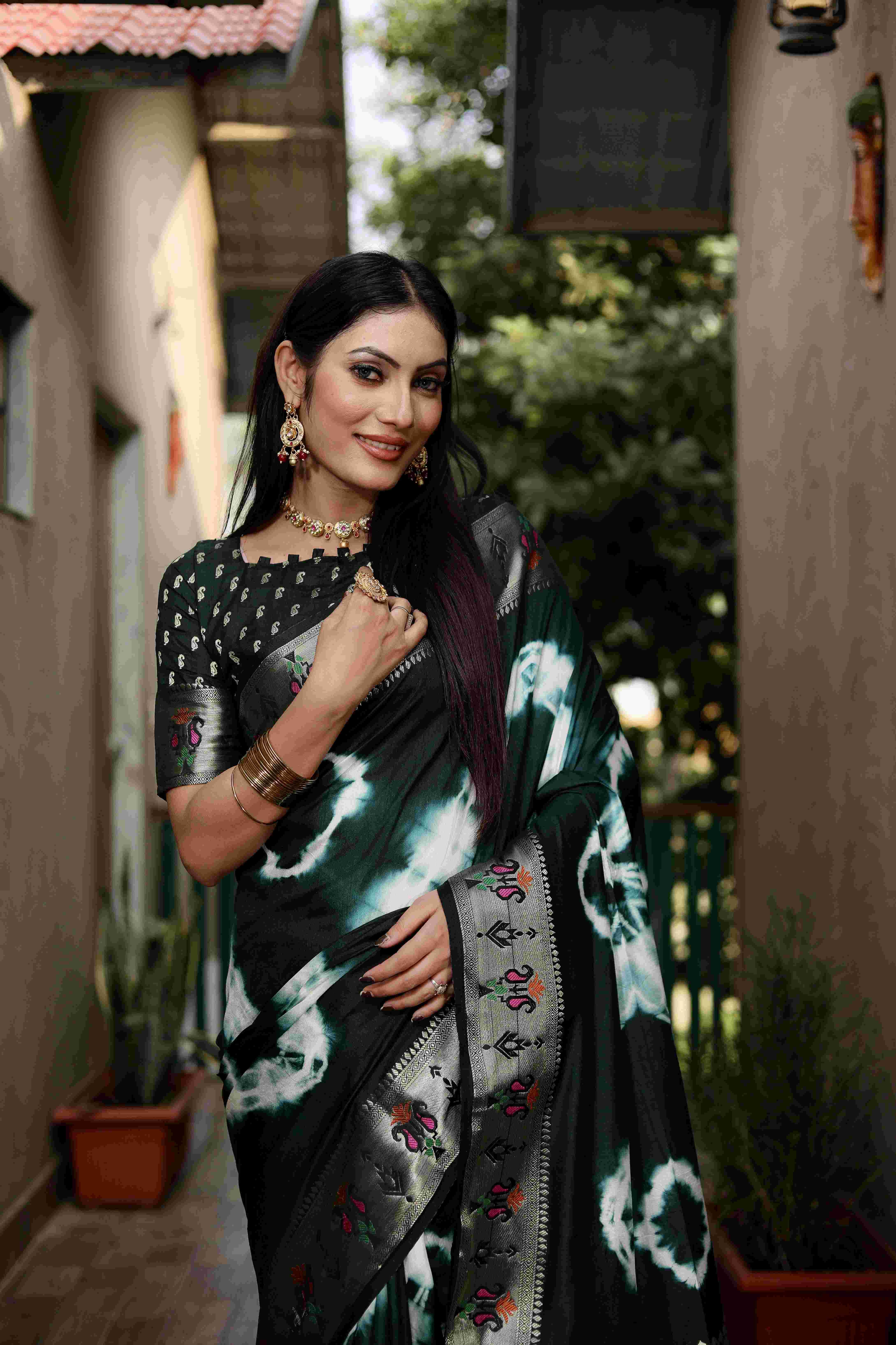 Ynf Paithani Silk RIN183 VATIKA Silk Sarees Wholesale Paithani Sarees Printed Silk Saree Zari Border Silk Sarees Manufacturer