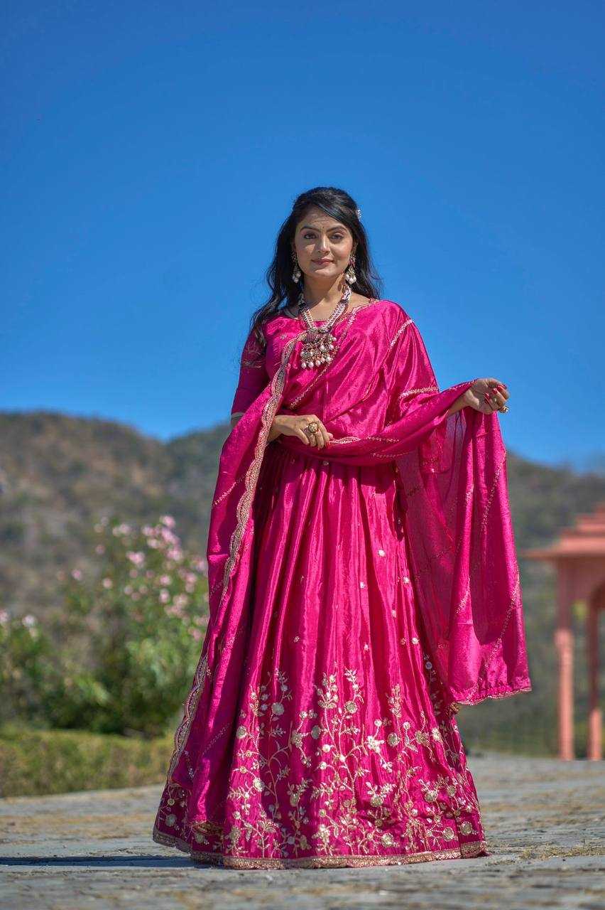 Ynf Heavy Chinnon Silk RIN119 9011 Lehengas Wholesale Traditional Lehenga Embroidered Lehenga Zari Work Lehenga Manufacturer