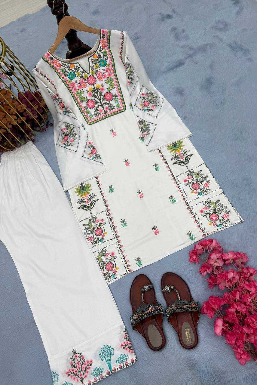 Ynf Pure Silk RIN197 4612 Kurti Wedding Collections Festive Collections Wholesale Designer Kurtis Silk Kurtis Wedding Outfits Manufacturer