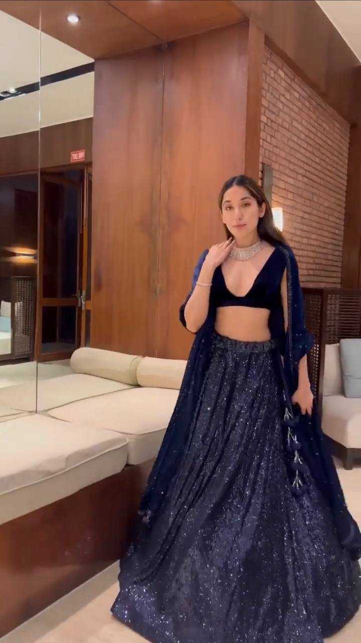 Ynf Silk RIN213 L326 Lehengas Wholesale Fancy Lehenga Silk Lehenga Sequins Lehenga Manufacturer