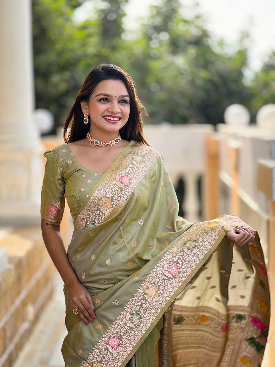 Ynf Banana Silk RIN197 2986 Sarees Wholesale Designer Sarees Bridal Sarees Silk Sarees Manufacturer