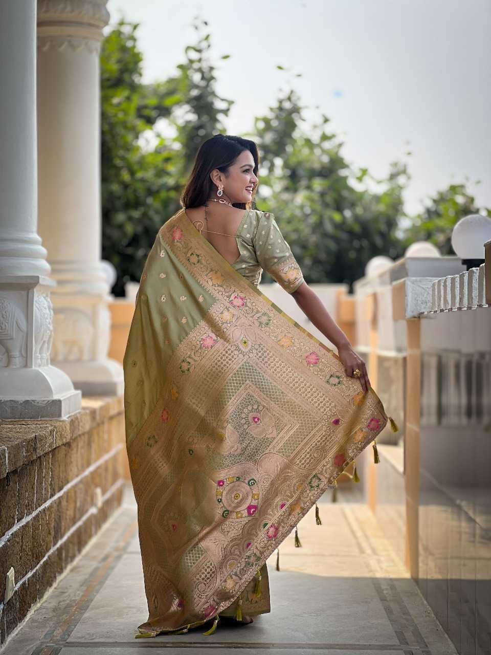 Ynf Banana Silk RIN197 2986 Sarees Wholesale Designer Sarees Bridal Sarees Silk Sarees Manufacturer