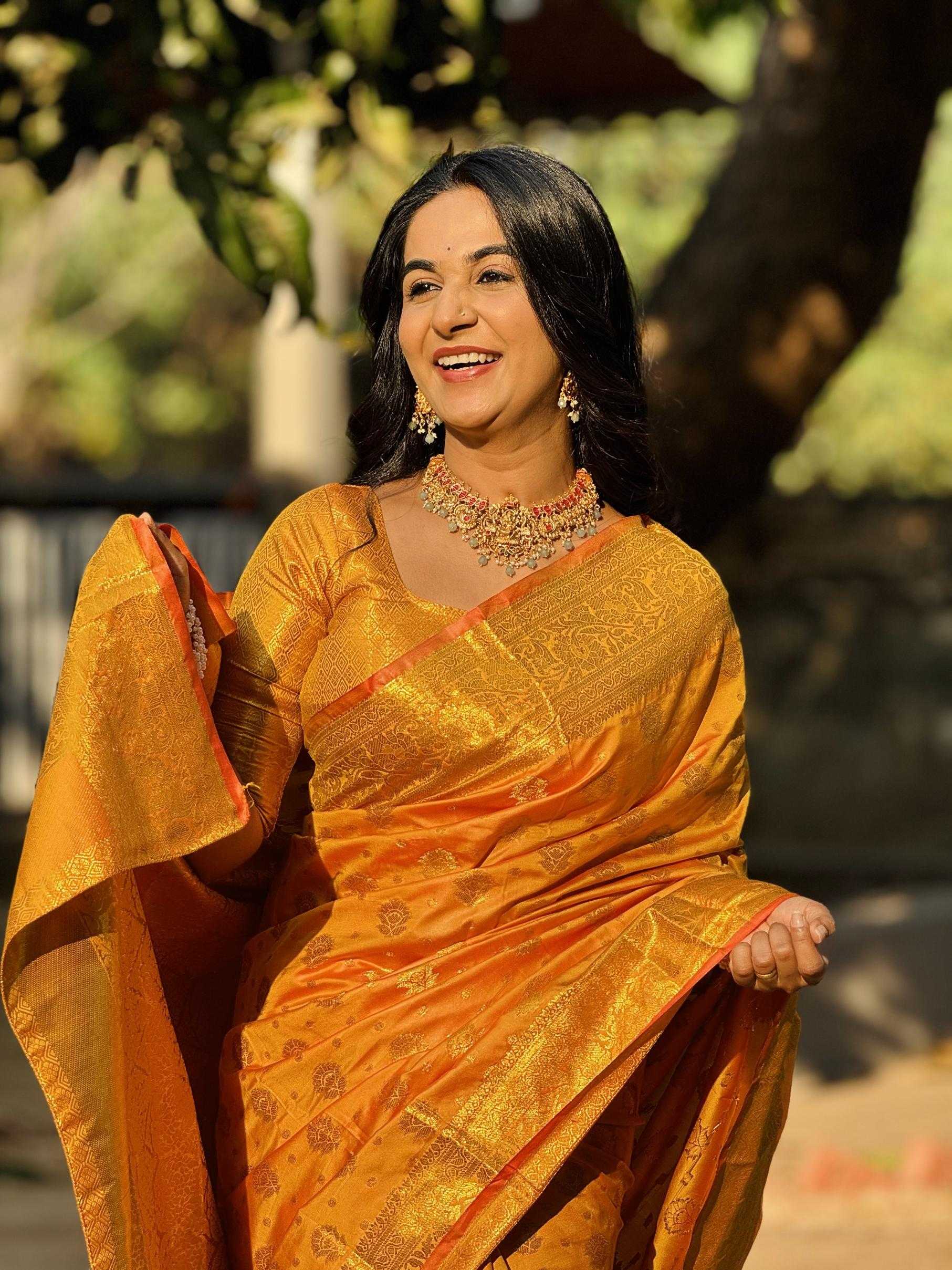 Ynf Banana Silk RIN211 Pushpa-Vol-8 Silk Sarees Wholesale Banarasi Silk Sarees Fancy Silk Sarees Banarasi Silk Sarees With Zari Work Manufacturer