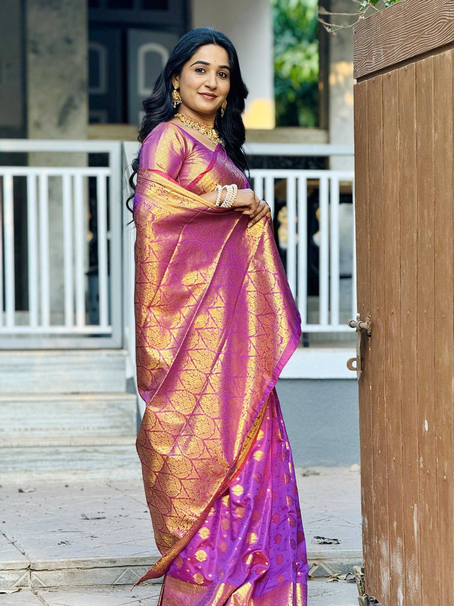 Ynf Banana Silk RIN211 Pushpa-Vol-8 Silk Sarees Wholesale Banarasi Silk Sarees Fancy Silk Sarees Banarasi Silk Sarees With Zari Work Manufacturer