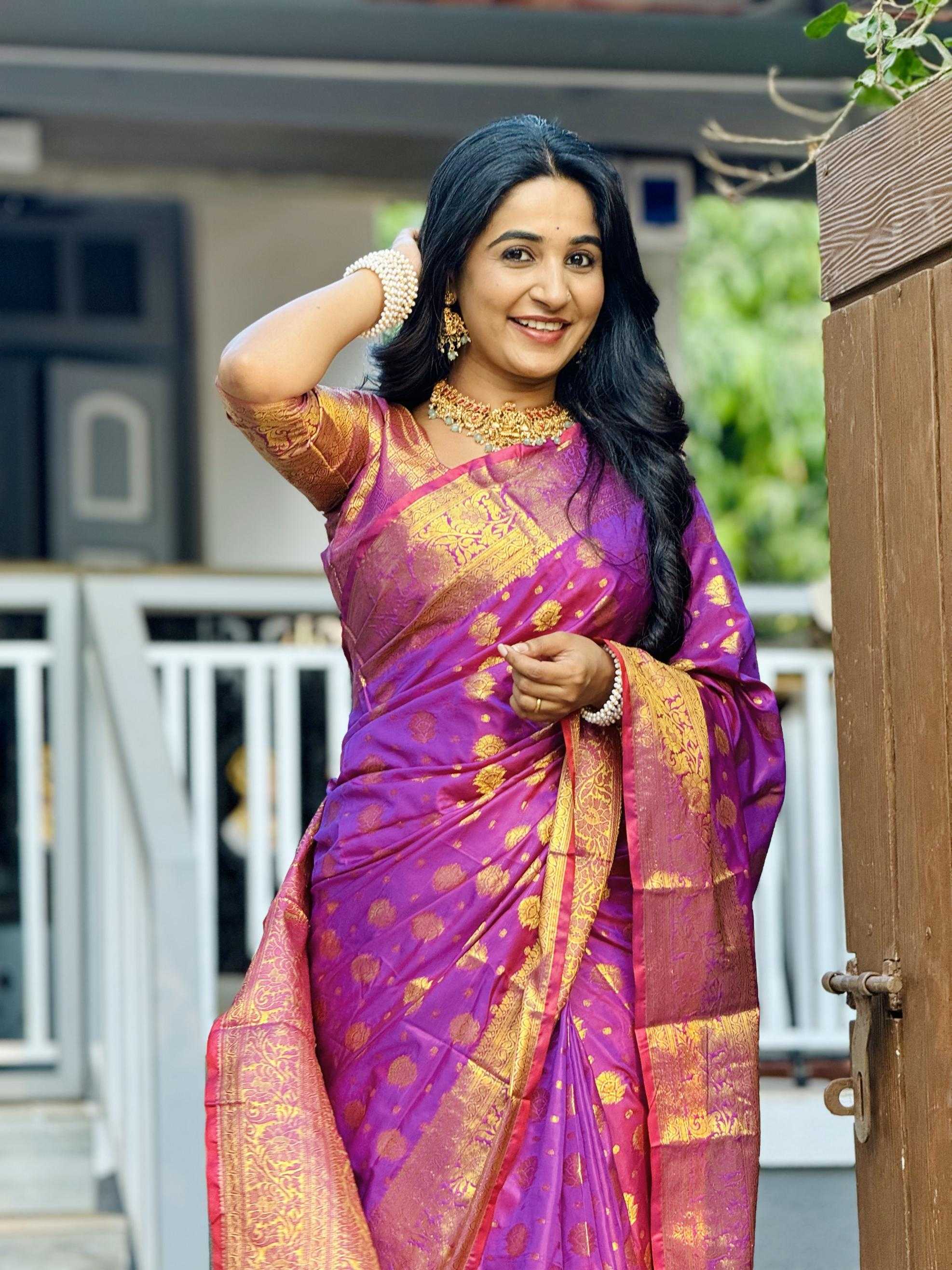 Ynf Banana Silk RIN211 Pushpa-Vol-8 Silk Sarees Wholesale Banarasi Silk Sarees Fancy Silk Sarees Banarasi Silk Sarees With Zari Work Manufacturer