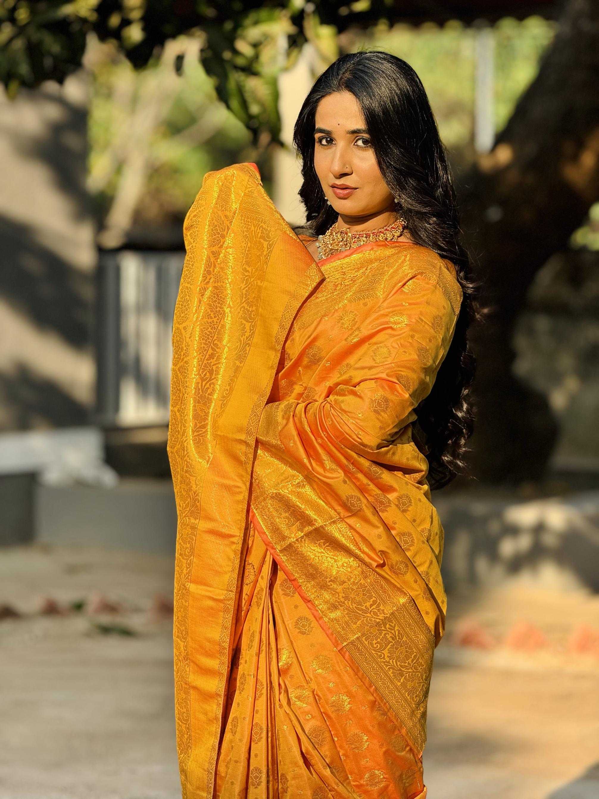 Ynf Banana Silk RIN211 Pushpa-Vol-8 Silk Sarees Wholesale Banarasi Silk Sarees Fancy Silk Sarees Banarasi Silk Sarees With Zari Work Manufacturer