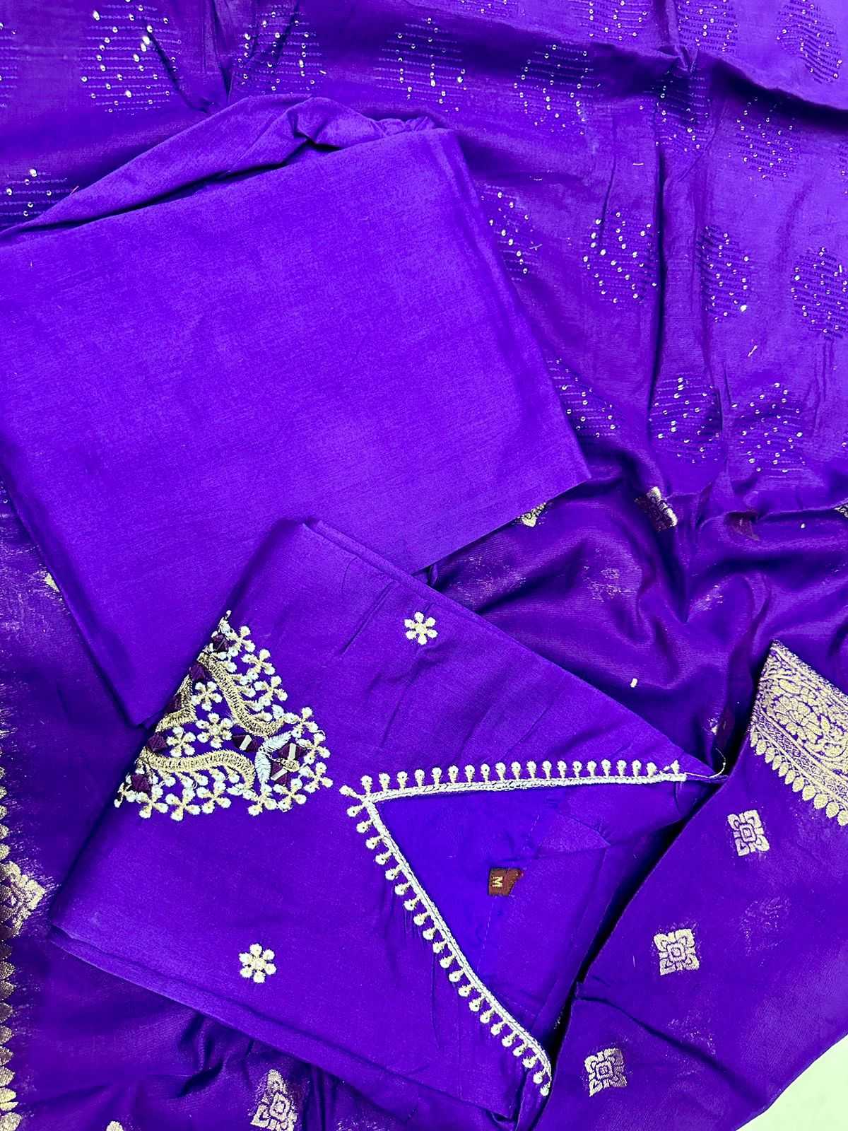 Ynf Banana Silk RIN222 LP1001 Kurti Wedding Collections Festive Collections Wholesale Party Wear Kurtis Designer Kurtis Silk Kurtis Manufacturer
