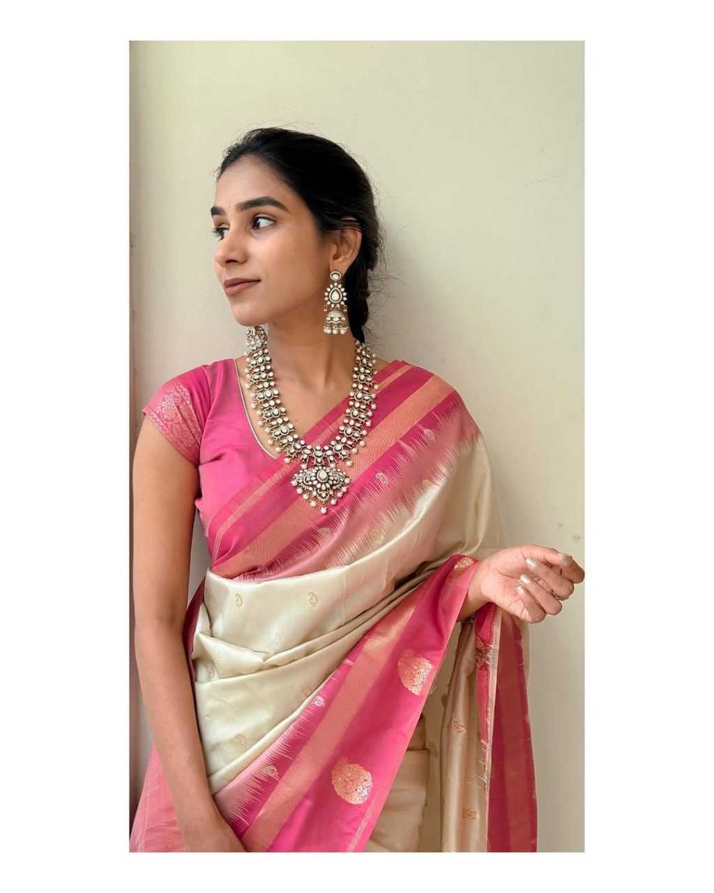 Ynf Banarasi Soft Silk RIN101 50206 Silk Sarees Festive Collections Wholesale Kerala Kasavu Sarees Gadwal Sarees Onam Collections Manufacturer