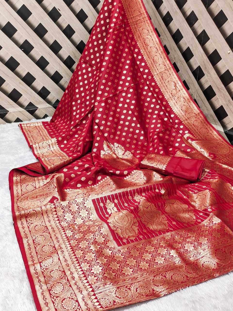 Ynf Banarasi Soft Silk RIN113 TILAK Silk Sarees Wedding Collections Festive Collections Wholesale Banarasi Silk Sarees Soft Silk Sarees Designer Silk Sarees Manufacturer