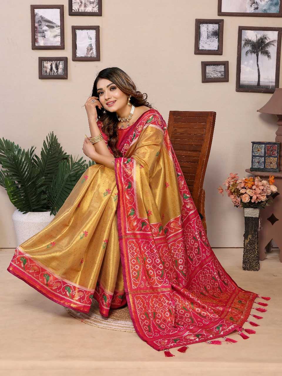 Ynf Banarasi Soft Silk RIN144 Surekha Silk Sarees Wedding Collections Festive Collections Wholesale Banarasi Silk Sarees Patola Sarees Designer Silk Sarees Manufacturer