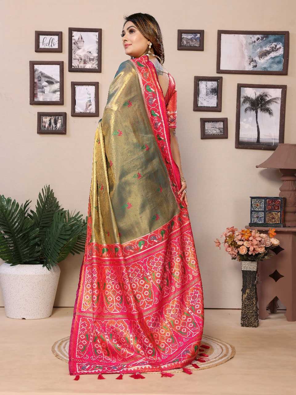 Ynf Banarasi Soft Silk RIN144 Surekha Silk Sarees Wedding Collections Festive Collections Wholesale Banarasi Silk Sarees Patola Sarees Designer Silk Sarees Manufacturer
