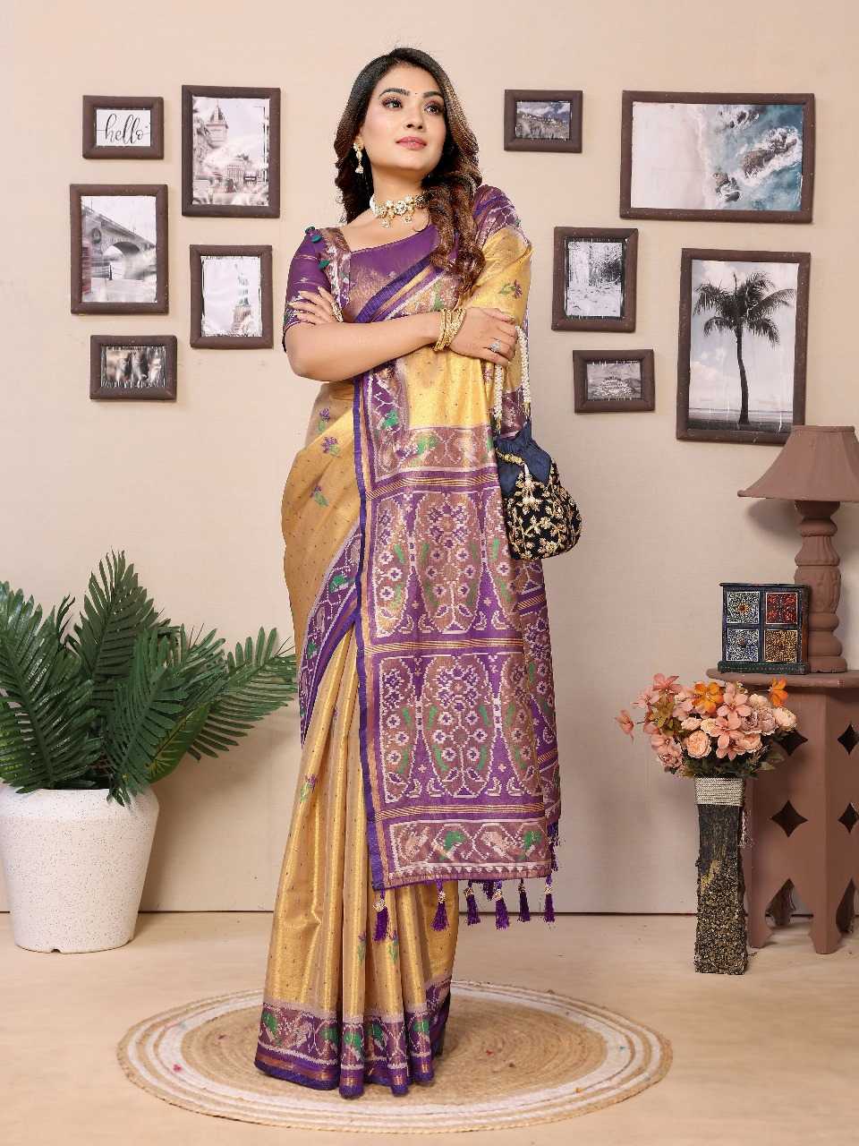 Ynf Banarasi Soft Silk RIN144 Surekha Silk Sarees Wedding Collections Festive Collections Wholesale Banarasi Silk Sarees Patola Sarees Designer Silk Sarees Manufacturer