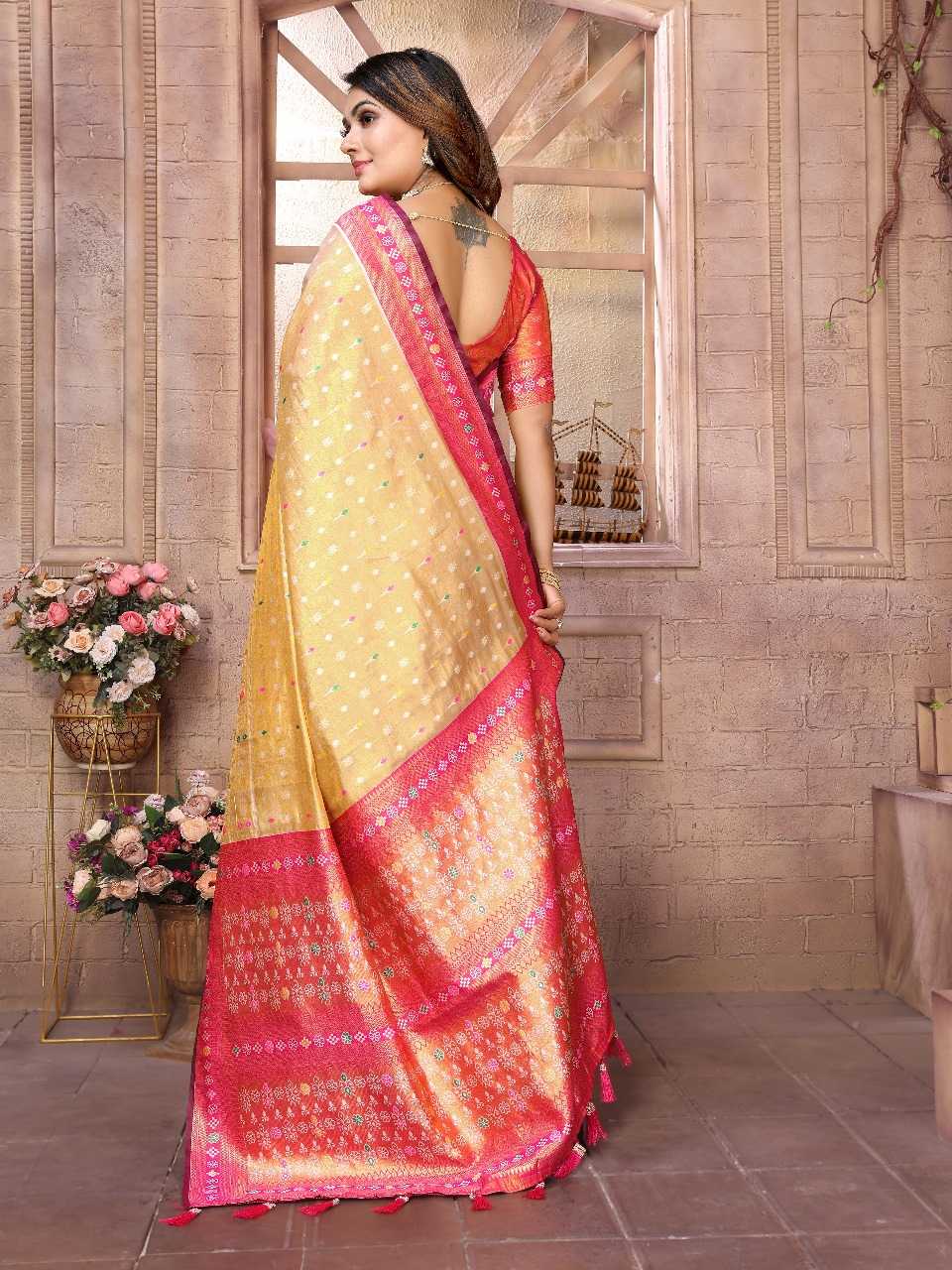 Ynf Banarasi Soft Silk RIN144 Tarveni Silk Sarees Wedding Collections Festive Collections Wholesale Banarasi Silk Sarees Patola Sarees Designer Silk Sarees Manufacturer