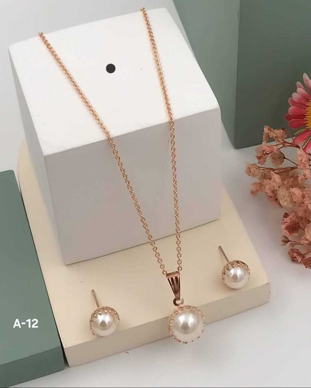 Ynf Brass Womens Jewellery Wholesale Women Chain Chain Pendant Set Manufacturer