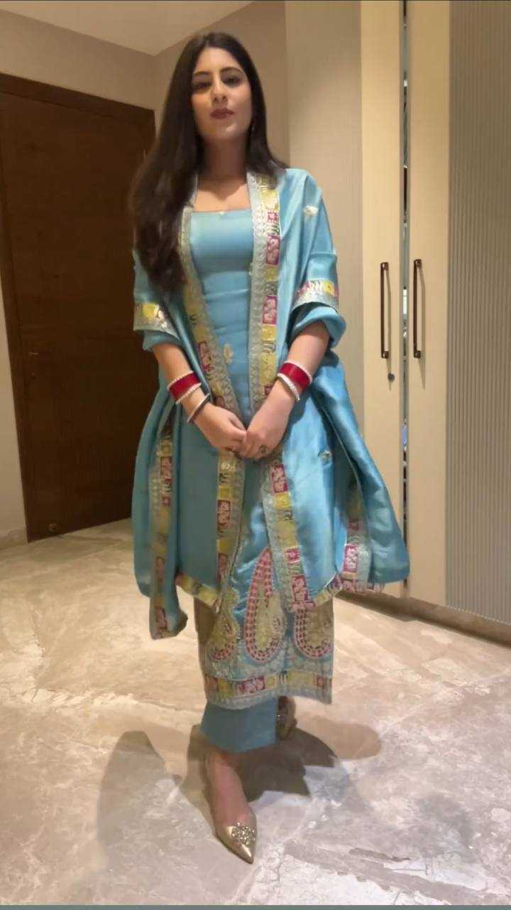 Ynf Chinon KESH499 1613 Suits & Dresses Wholesale Embroidery Suits Party wear suits Wedding Suits Manufacturer