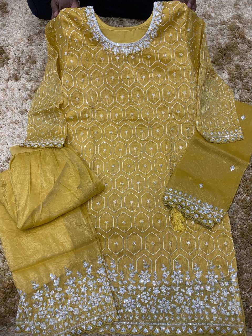 Ynf Chinon KESH504 ISHITAA Suits & Dresses Wholesale Ladies Suits Embroidery Suits Palazzo Suit Manufacturer