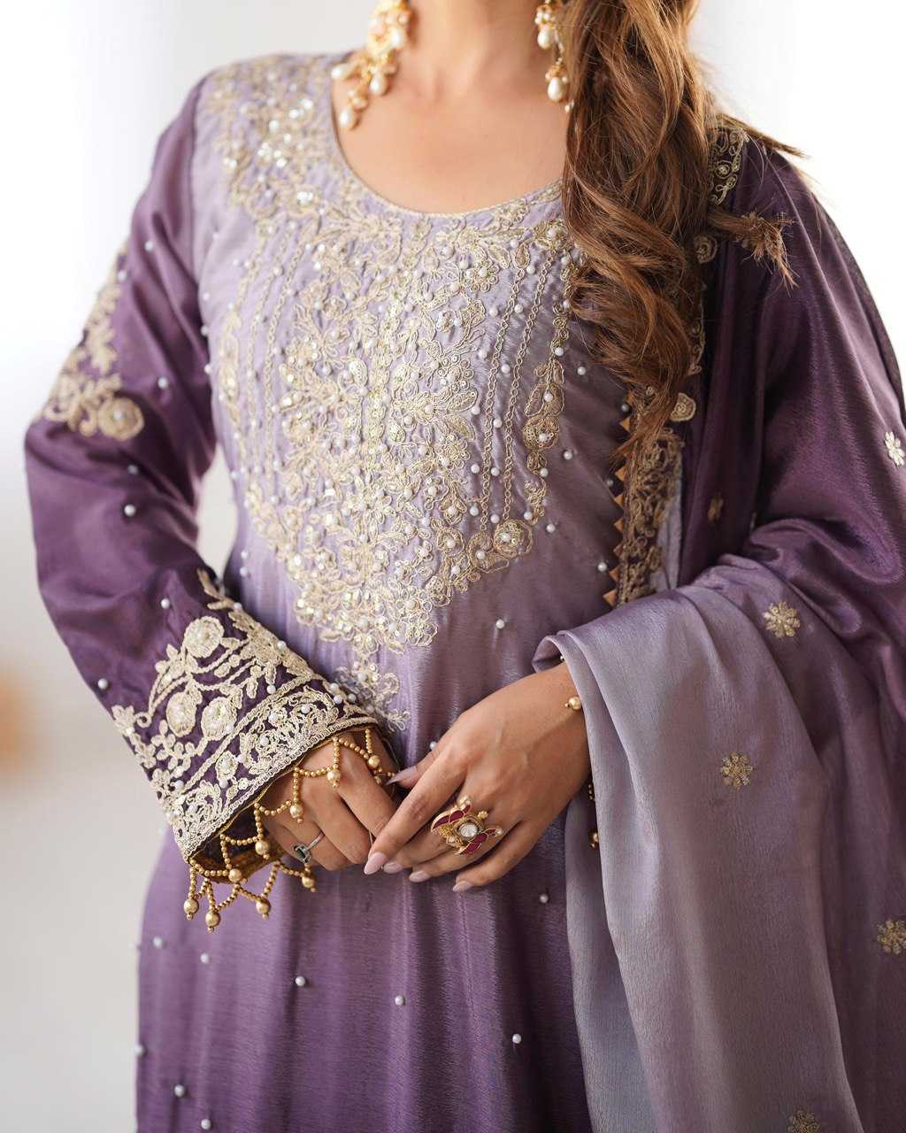 Ynf Chinon RIN133 01 Suits & Dresses Wholesale Ladies Suits Designer Suits Silk Suits Manufacturer