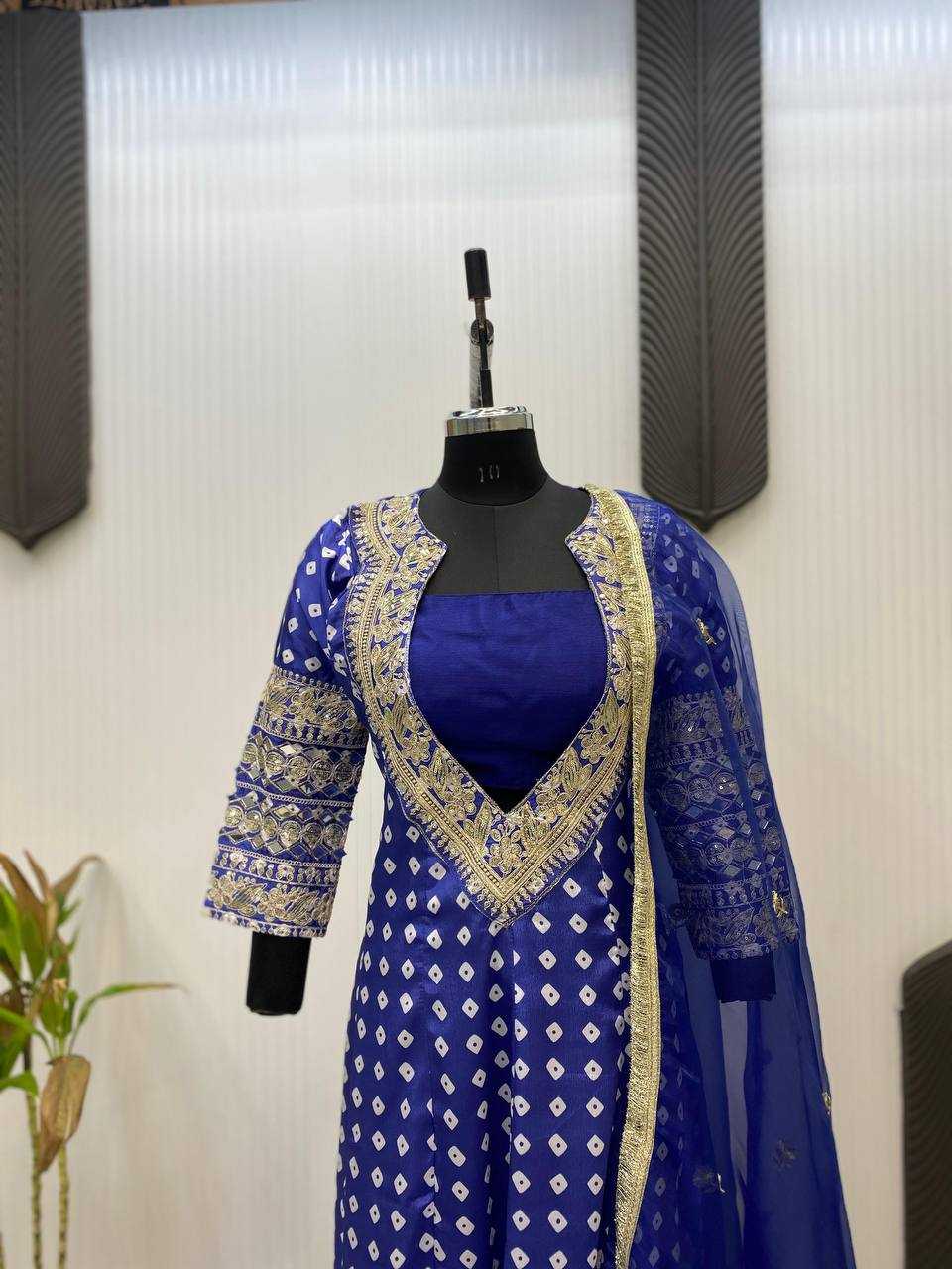 Ynf Chinon RIN141 1957 Suits & Dresses Western Wears Festive Collections Wholesale Indo Western Dresses Printed Dresses Embroidered Dresses Manufacturer