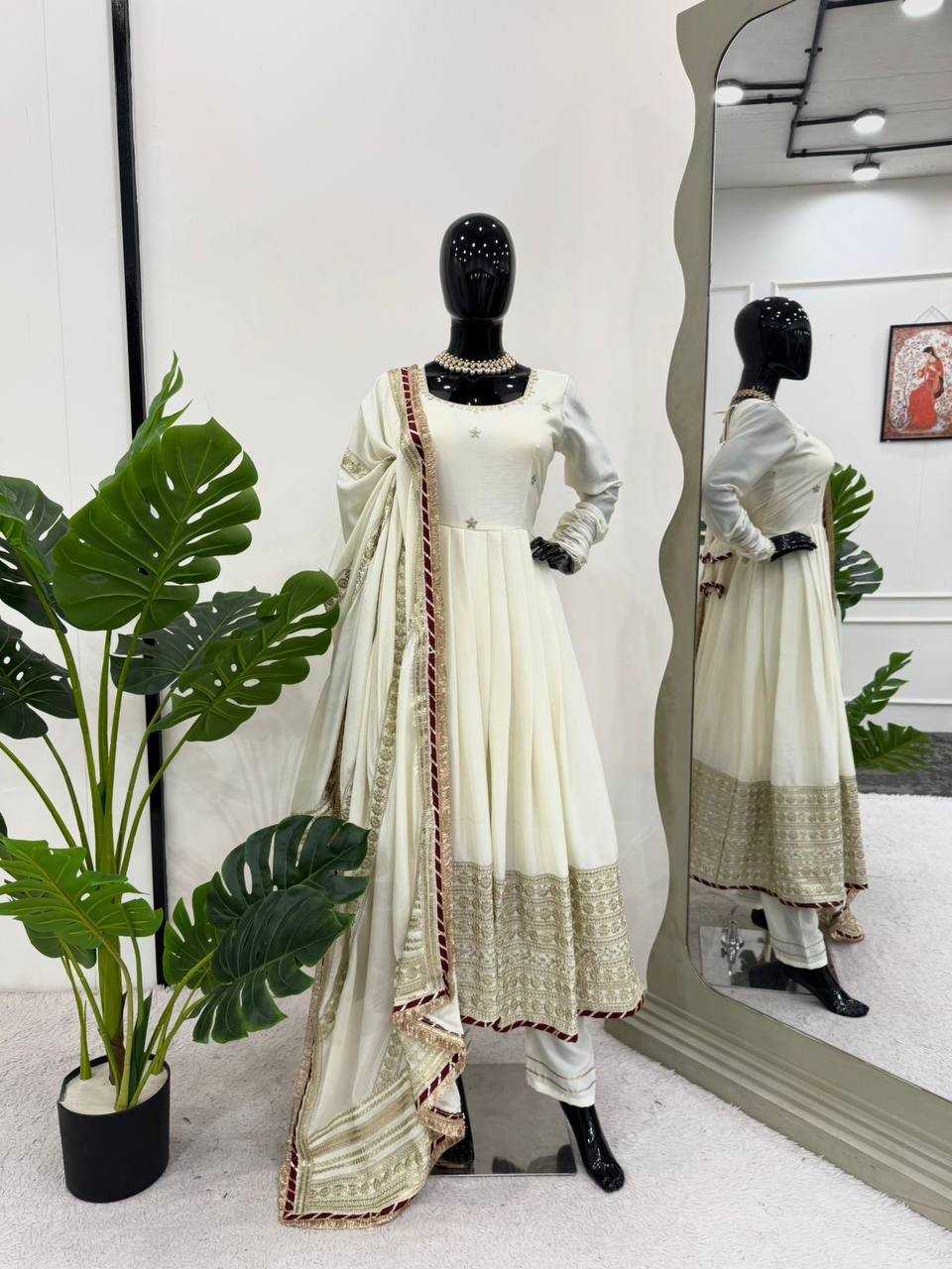 Ynf Chinon RIN162 5816 Suits & Dresses Wholesale Party wear suits Designer Suits Manufacturer
