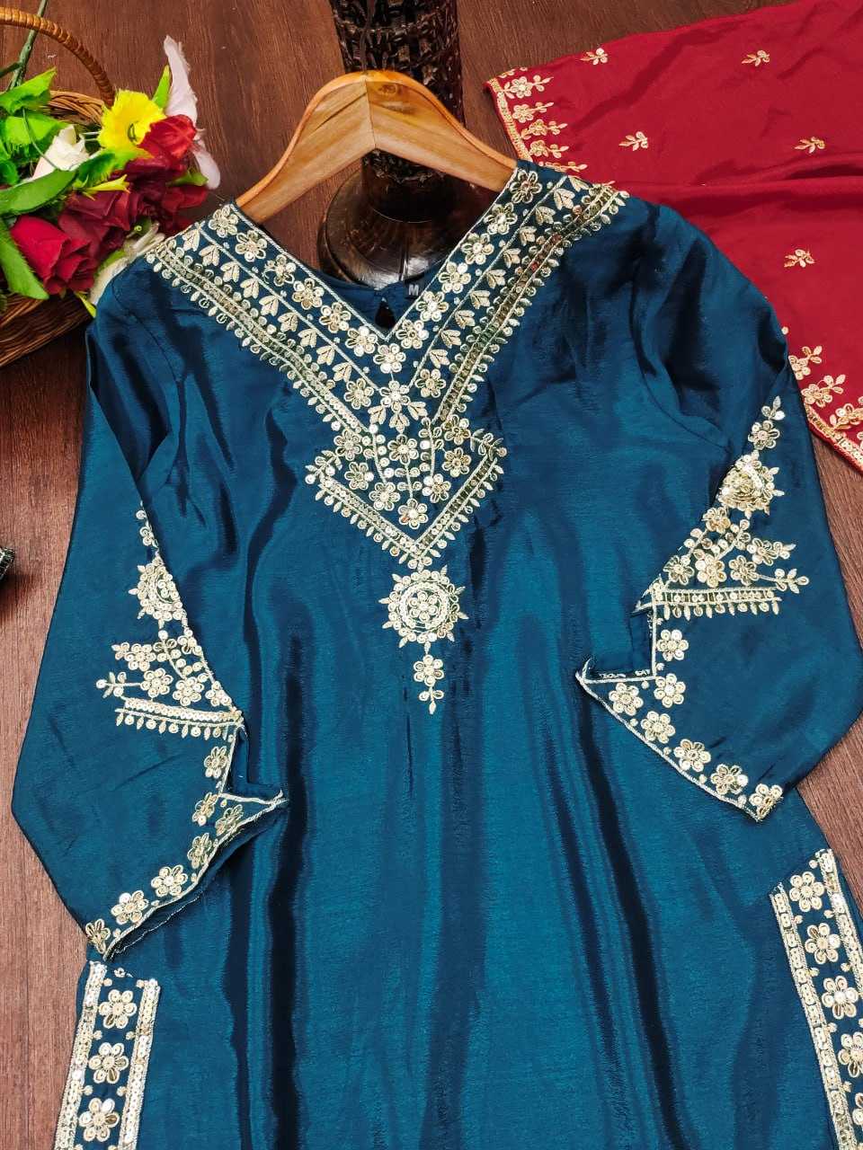 Ynf Chinon RIN232 79 Suits & Dresses Wholesale Party wear suits Designer Suits Manufacturer