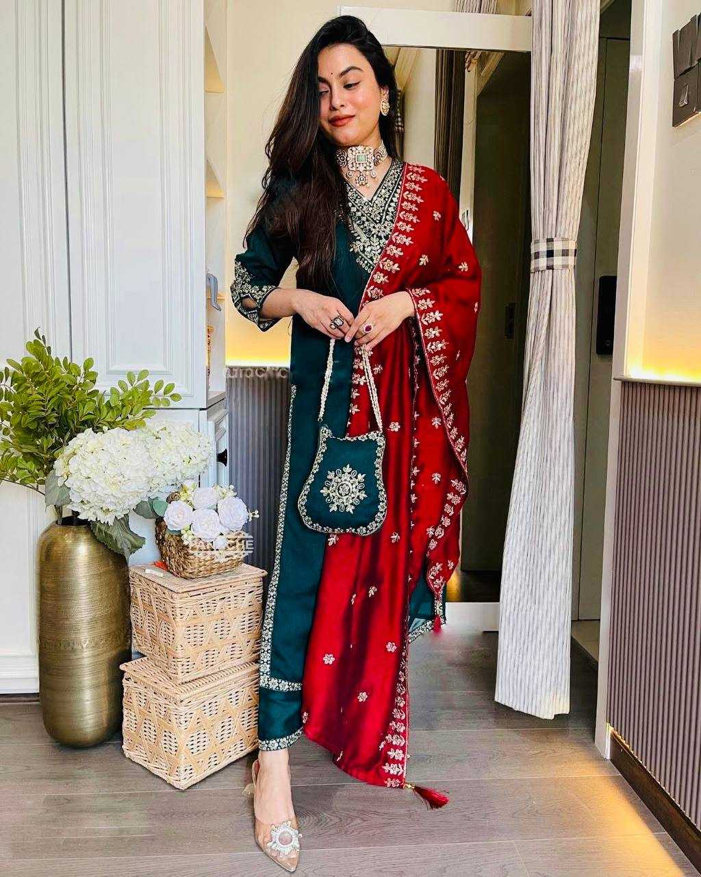 Ynf Chinon RIN232 79 Suits & Dresses Wholesale Party wear suits Designer Suits Manufacturer