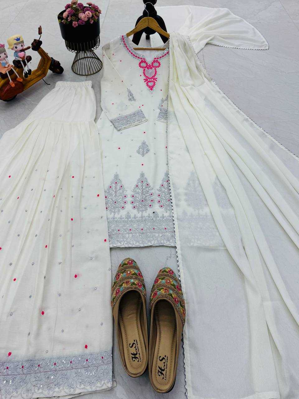 Ynf Chinon Silk KESH158 9023 Suits & Dresses Wedding Collections Festive Collections Wholesale Embroidery Suits Palazzo Suit Ladies Silk Suit Manufacturer
