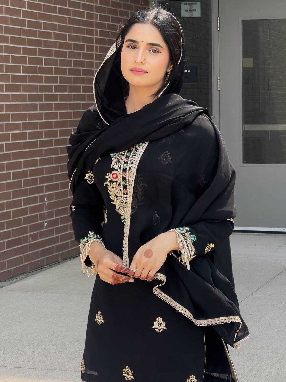 Ynf Chinon Silk KESH499 421 Suits & Dresses Wholesale Embroidery Suits Ladies Silk Suit Designer Suits Manufacturer