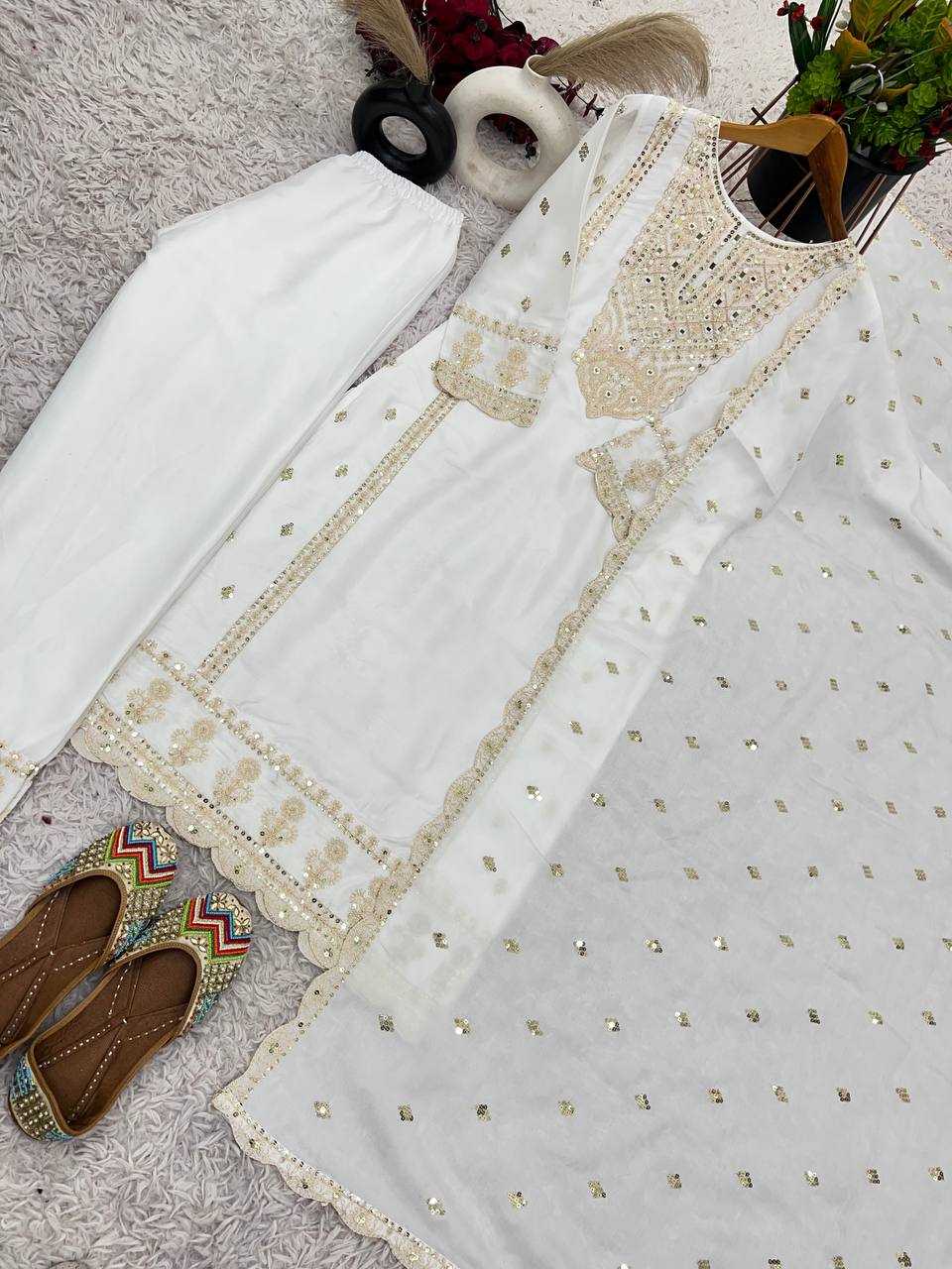 Ynf Chinon Silk KESH499 5001 Suits & Dresses Wholesale Ladies Suits Embroidery Suits Party wear suits Manufacturer