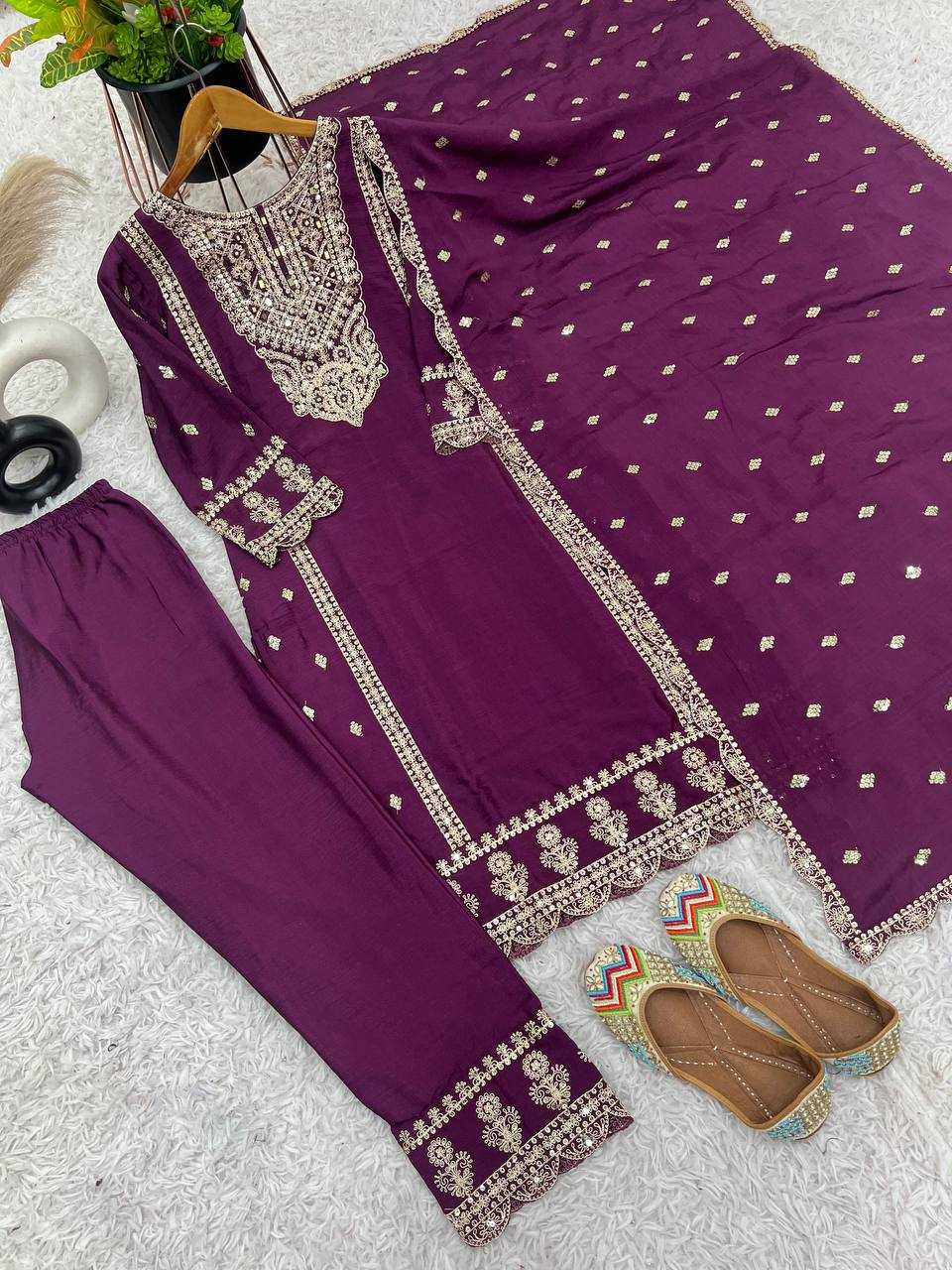 Ynf Chinon Silk KESH499 5001 Suits & Dresses Wholesale Ladies Suits Embroidery Suits Party wear suits Manufacturer