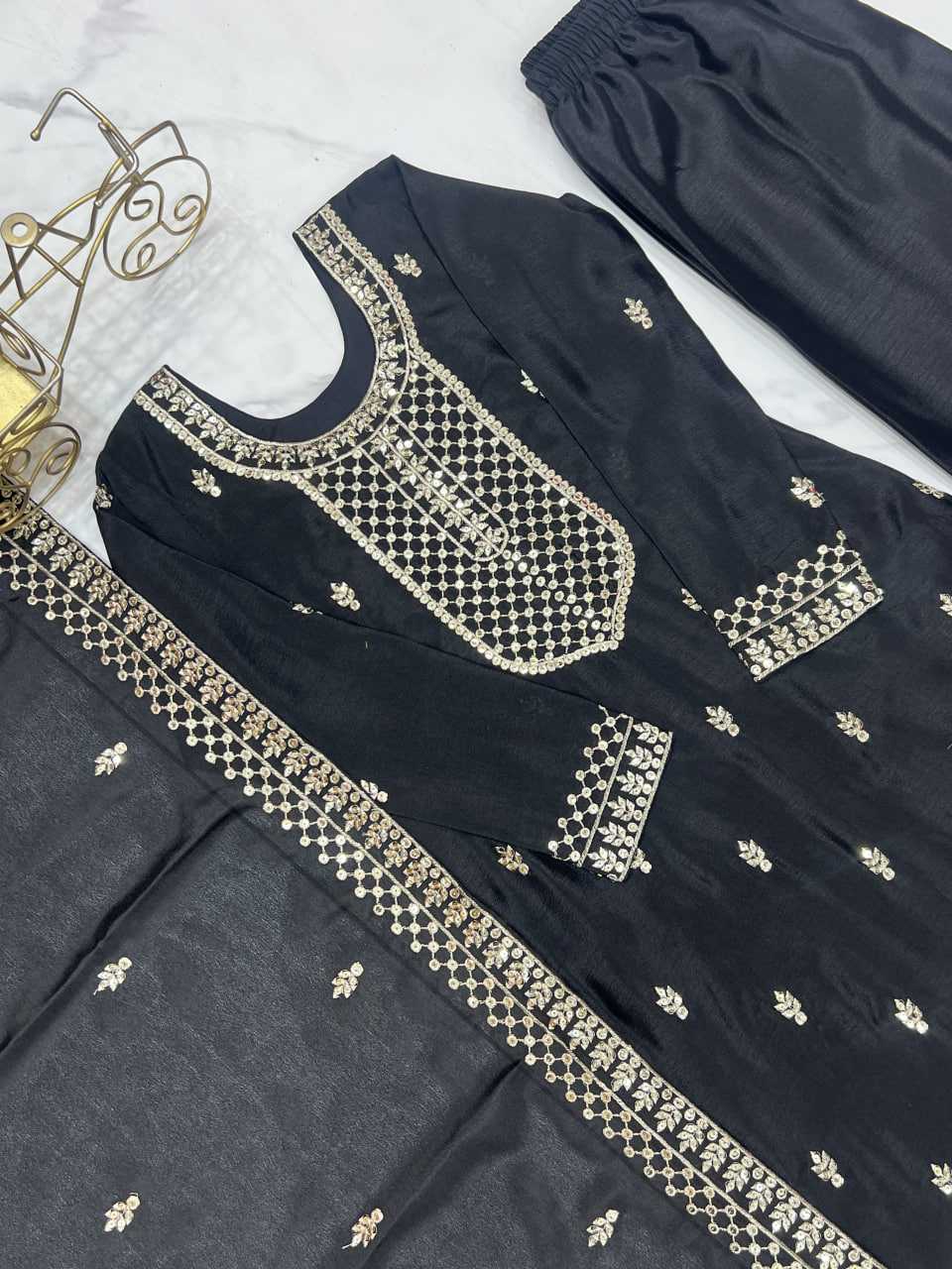 Ynf Chinon Silk KESH504 282 Suits & Dresses Wedding Collections Festive Collections Wholesale Embroidery Suits Ladies Silk Suit Wedding Outfits Manufacturer