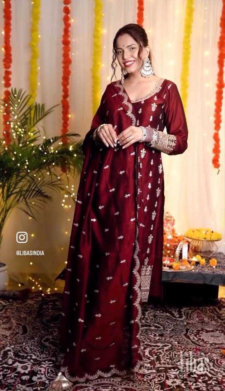 Ynf Chinon Silk KESH506 109 Suits & Dresses Wedding Collections Festive Collections Wholesale Embroidery Suits Ladies Silk Suit Wedding Outfits Manufacturer