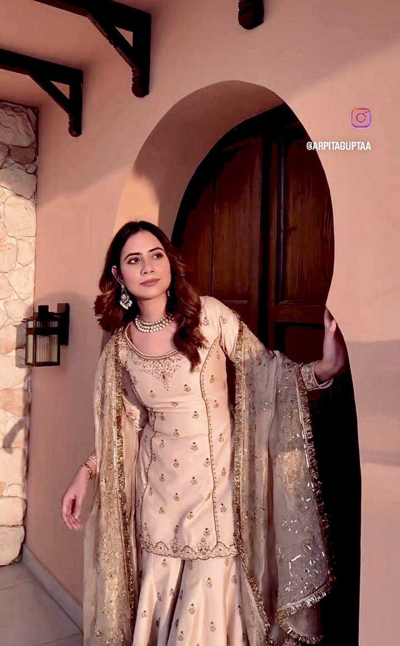 Ynf Chinon Silk KESH506 1169 Suits & Dresses Wholesale Ladies Suits Embroidery Suits Designer Suits Manufacturer