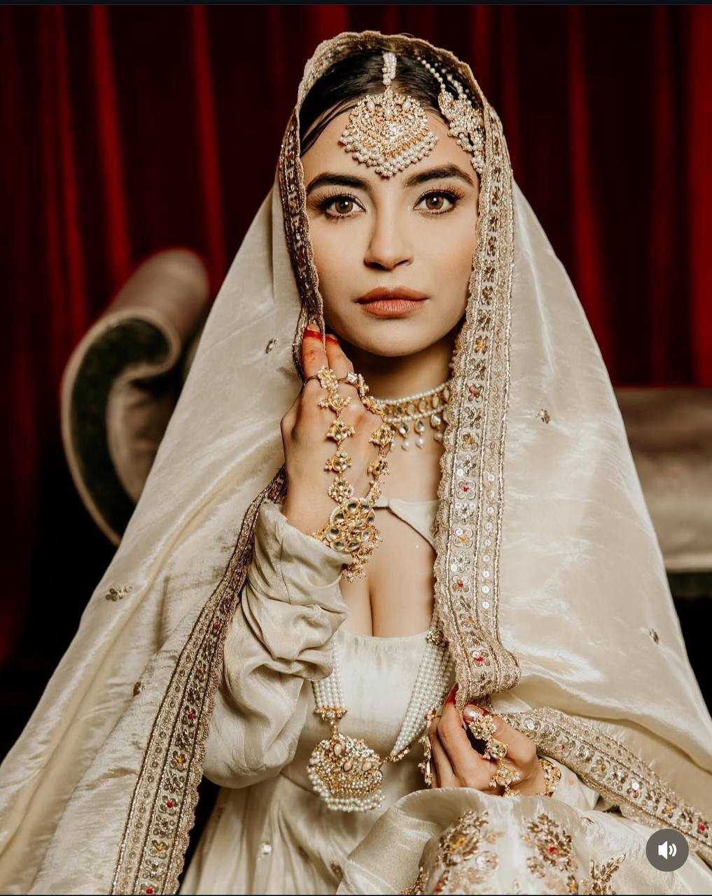 Ynf Chinon Silk KESH506 136 Gowns Wholesale Fancy Gowns Embroidery Gowns Designer Gowns Manufacturer