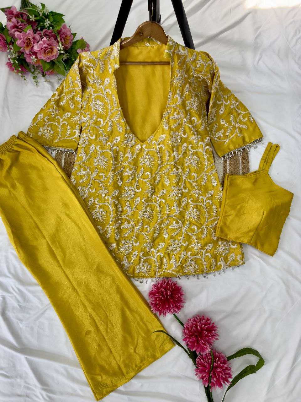 Ynf Chinon Silk KESH516 9267 Kurti Wholesale Casual Kurtis Workwear Kurtis Festive Kurtis Embroidered Kurtis Manufacturer