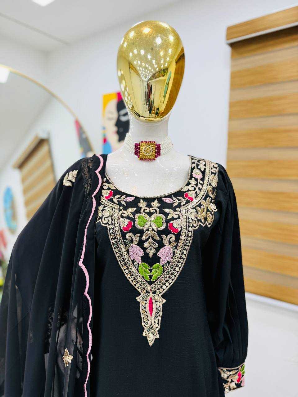 Ynf Cotton KESH158 9283 Suits & Dresses Wedding Collections Festive Collections Wholesale Embroidery Suits Cotton Suits Palazzo Suit Manufacturer