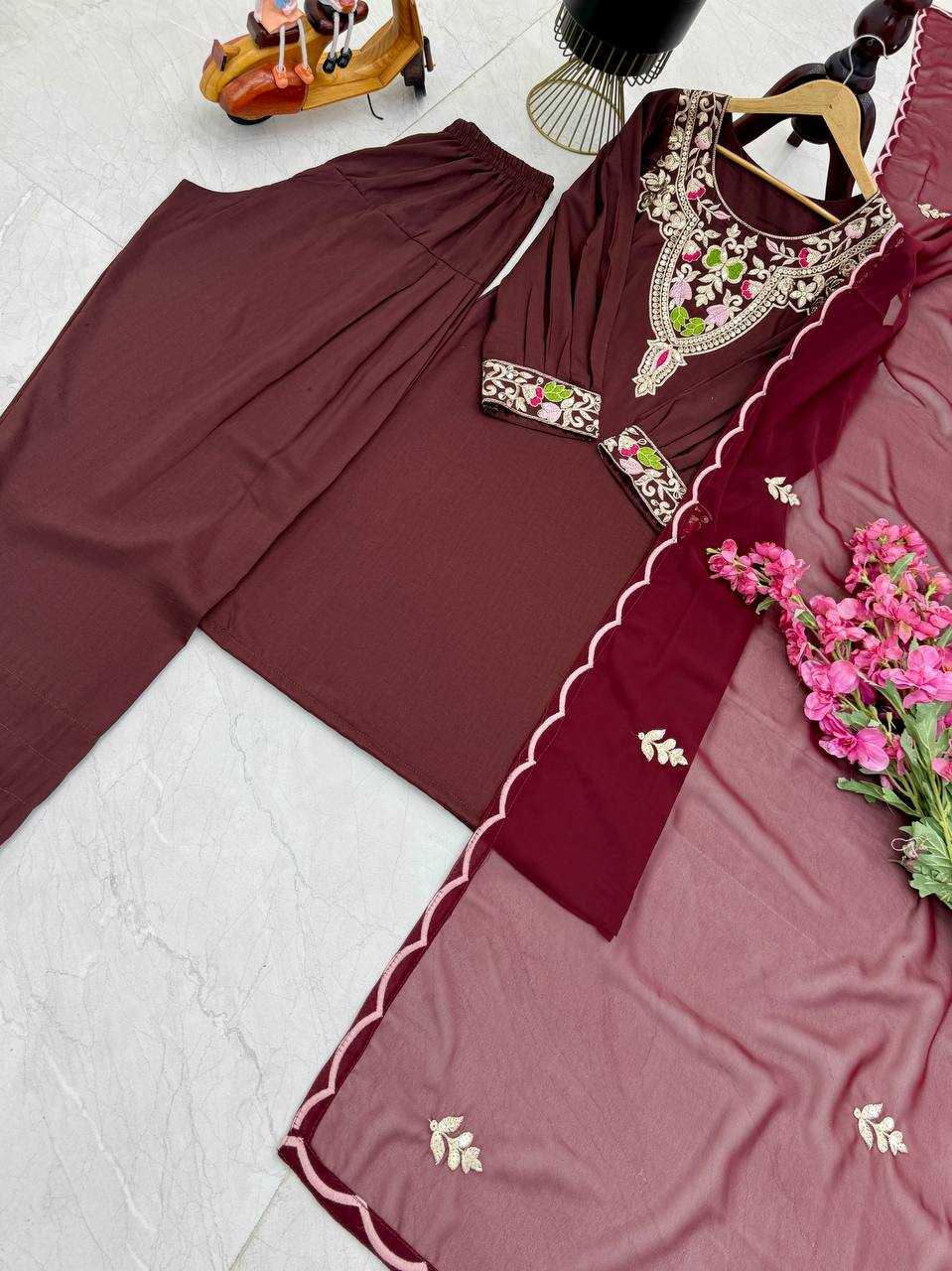 Ynf Cotton KESH158 9283 Suits & Dresses Wedding Collections Festive Collections Wholesale Embroidery Suits Cotton Suits Palazzo Suit Manufacturer