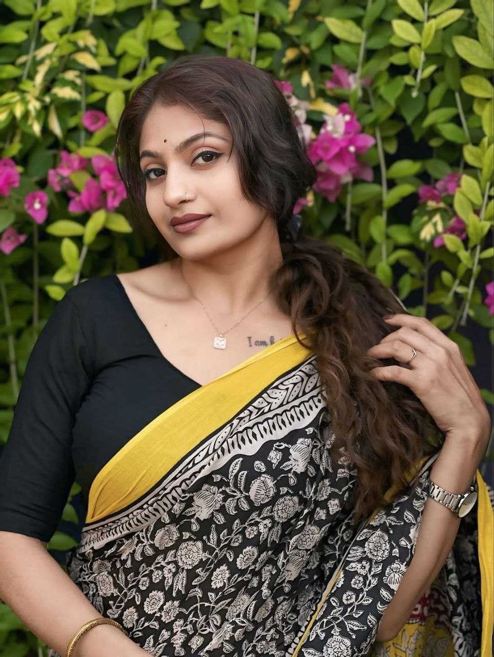 Ynf Cotton KESH488 Floral Printed Cotton Sarees Wedding Collections Festive Collections Wholesale Printed Sarees Traditional Sarees Cotton Sarees Manufacturer