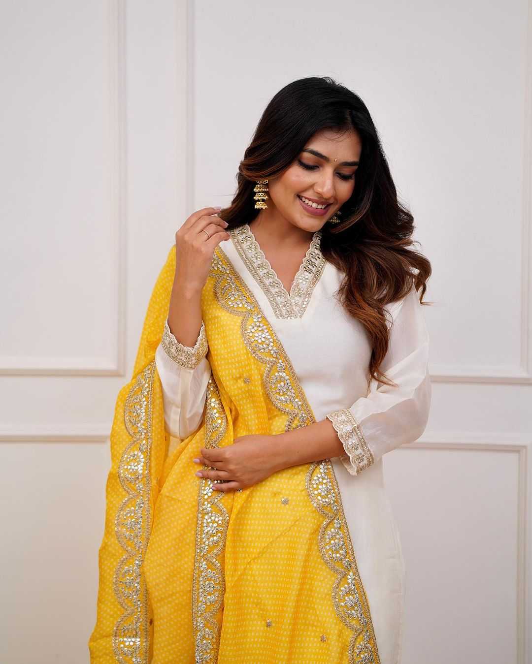 Ynf Cotton KESH502 1004 Suits & Dresses Festive Collections Wholesale Embroidery Suits Cotton Suits Onam Collections Manufacturer