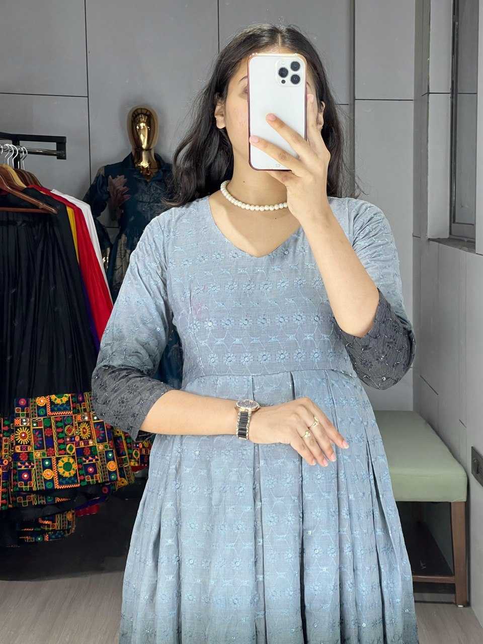 Ynf Cotton RIN119 RAINBOW Kurti Wholesale Chikankari Kurtis Party Wear Gown Style Kurtis Manufacturer