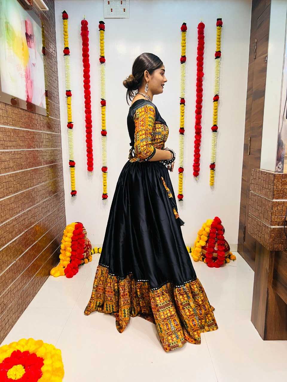 Ynf Cotton RIN227 7056 Festive Collections Wholesale Navratri Chaniya Choli Manufacturer