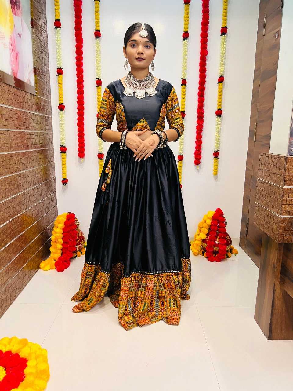 Ynf Cotton RIN227 7056 Festive Collections Wholesale Navratri Chaniya Choli Manufacturer
