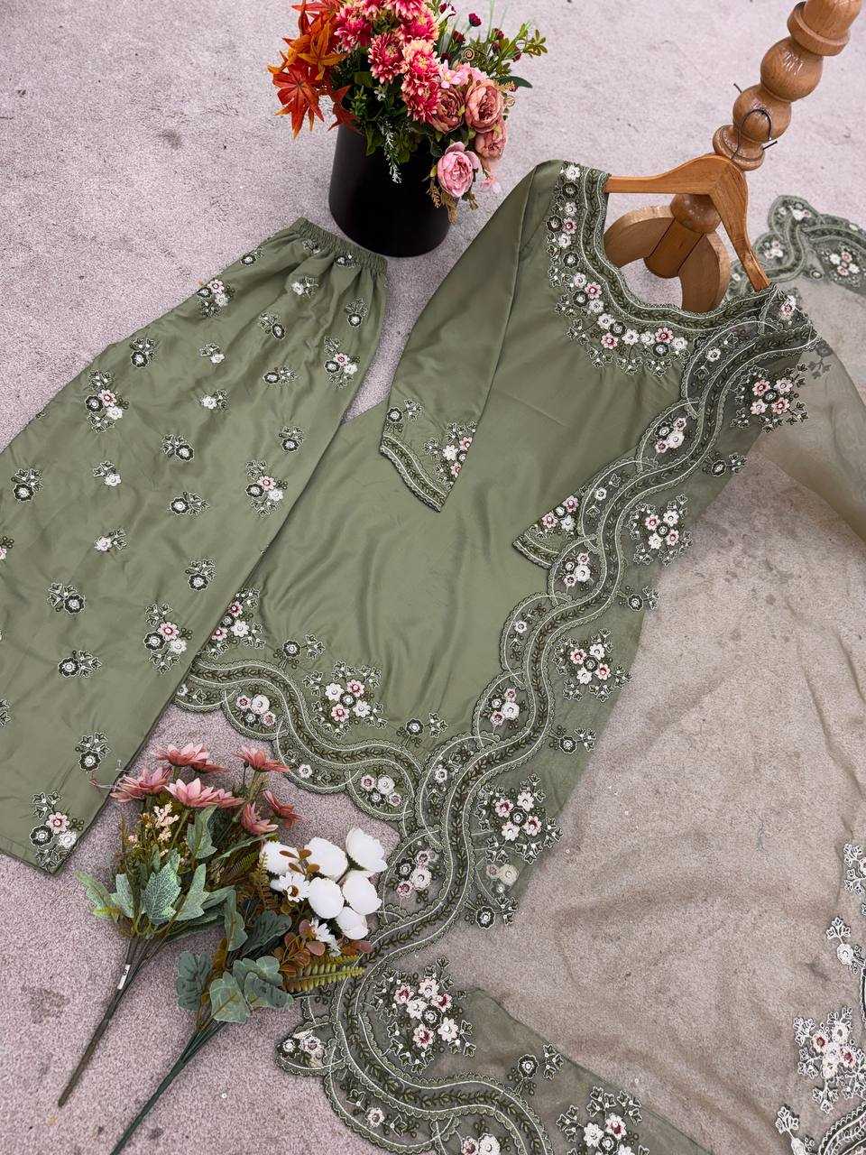 Ynf Crepe KESH499 517 Suits & Dresses Wedding Collections Festive Collections Wholesale Sharara Salwar Suits Embroidery Suits Designer Suits Manufacturer