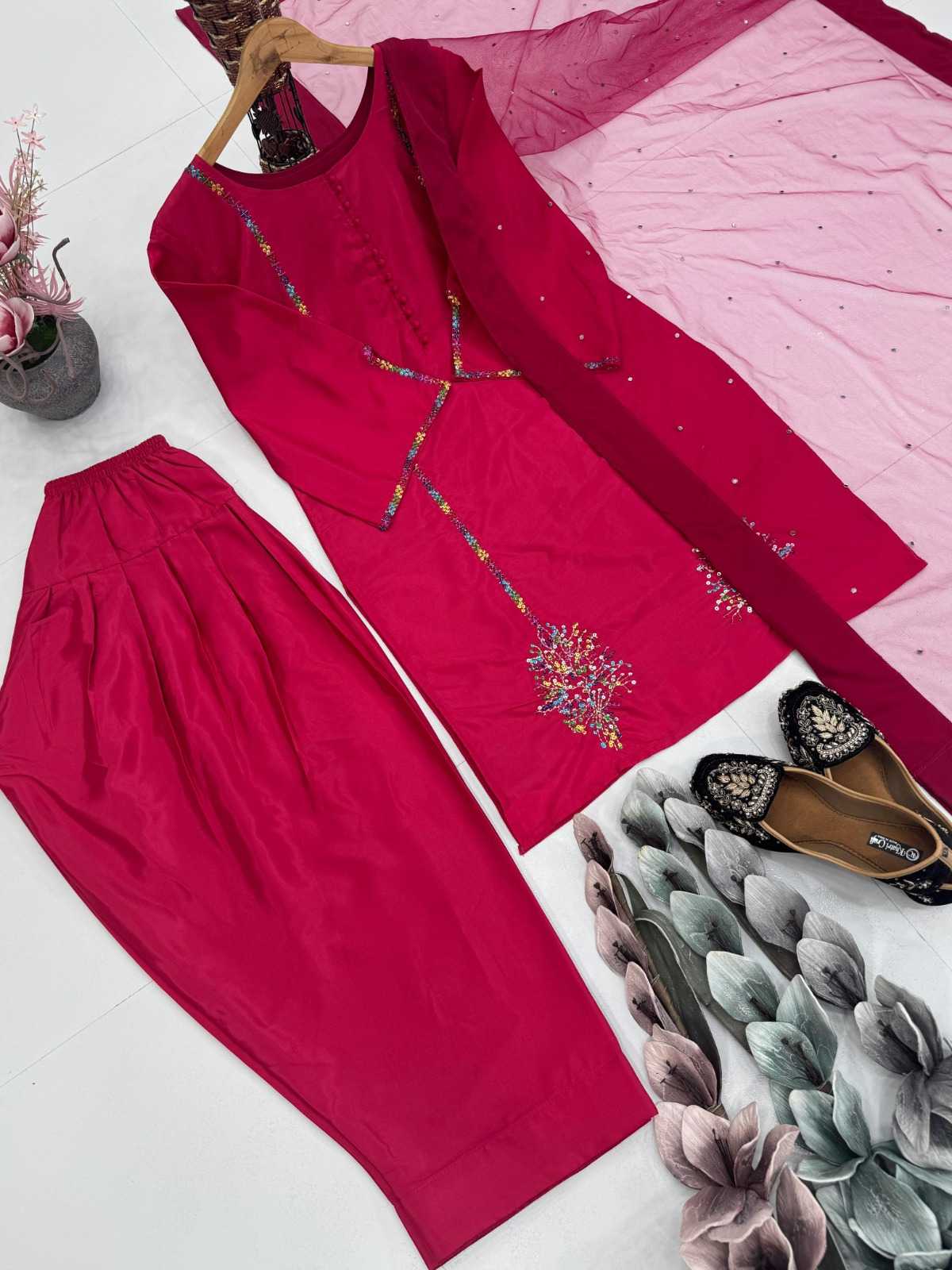 Ynf Crepe RIN222 NATURAL CREAP Suits & Dresses Wedding Collections Festive Collections Wholesale Embroidery Suits Wedding Suits Designer Suits Manufacturer