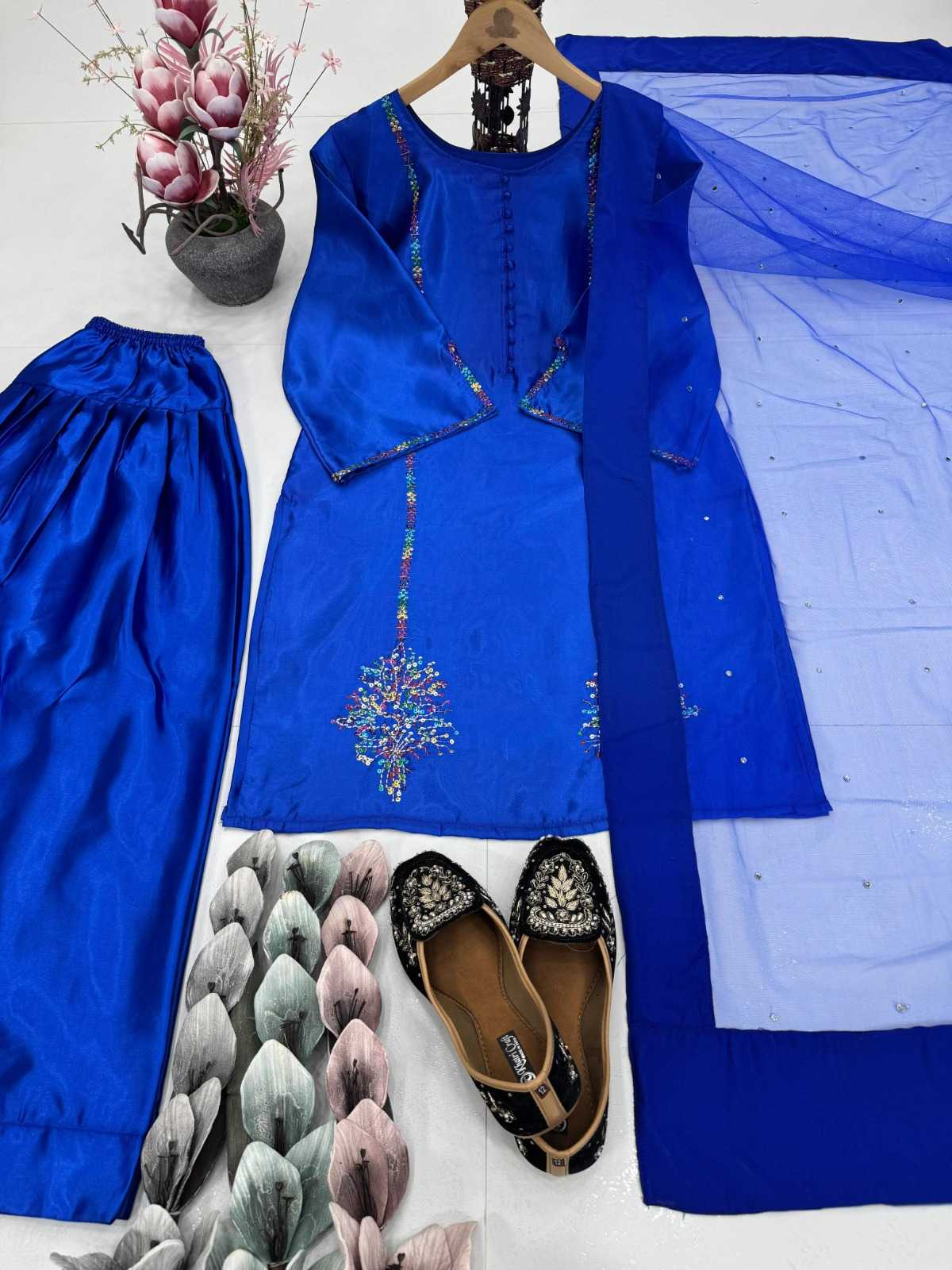 Ynf Crepe RIN222 NATURAL CREAP Suits & Dresses Wedding Collections Festive Collections Wholesale Embroidery Suits Wedding Suits Designer Suits Manufacturer