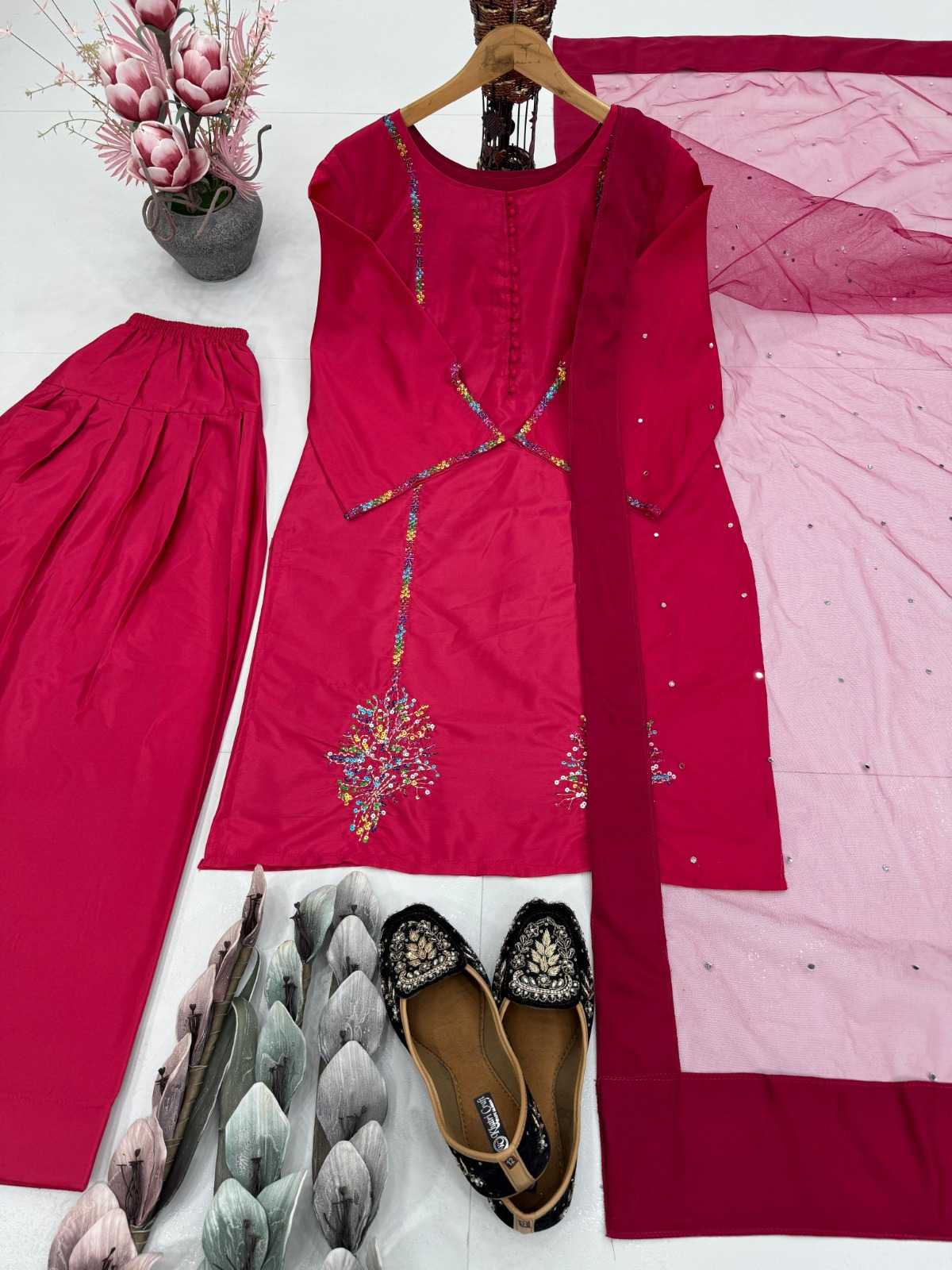 Ynf Crepe RIN222 NATURAL CREAP Suits & Dresses Wedding Collections Festive Collections Wholesale Embroidery Suits Wedding Suits Designer Suits Manufacturer
