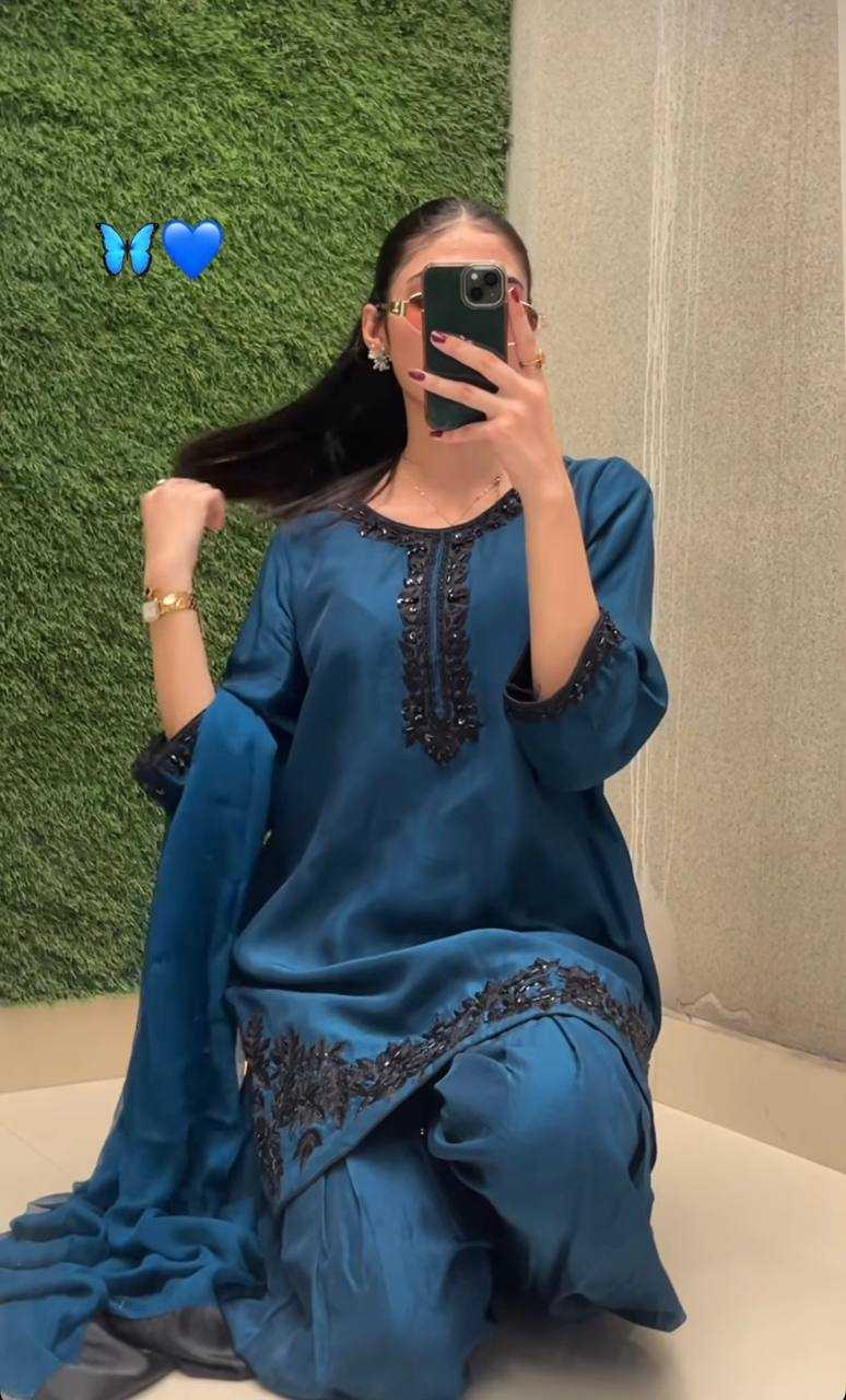 Ynf Crepe Silk KESH499 007 Kurti Wholesale Designer Kurtis Embroidered Kurtis Manufacturer